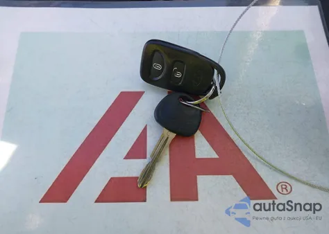 2010 Hyundai Santa Fe Limited z USA, uszkodzony, nr VIN 5NMSK3AB1AH393089